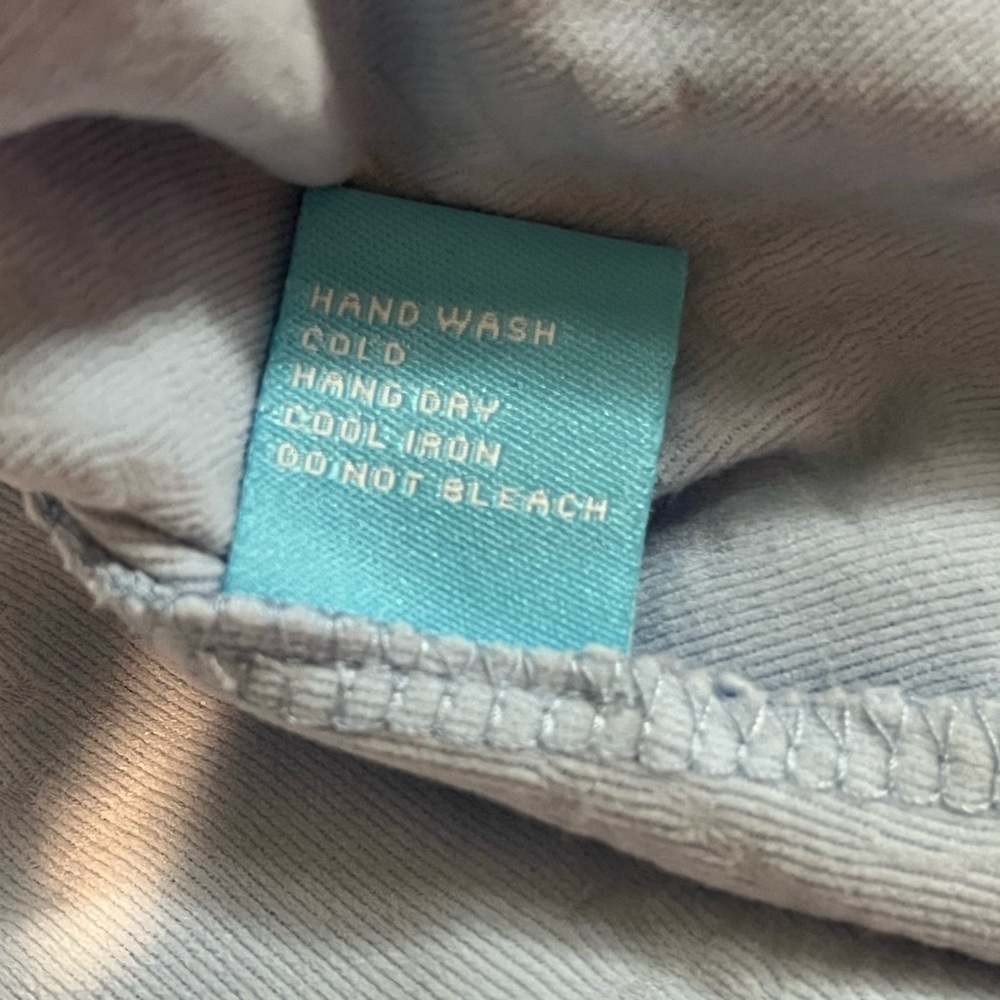 J. McLaughlin top, size XL. Light blue with short sleeves. - Picture 8 of 8